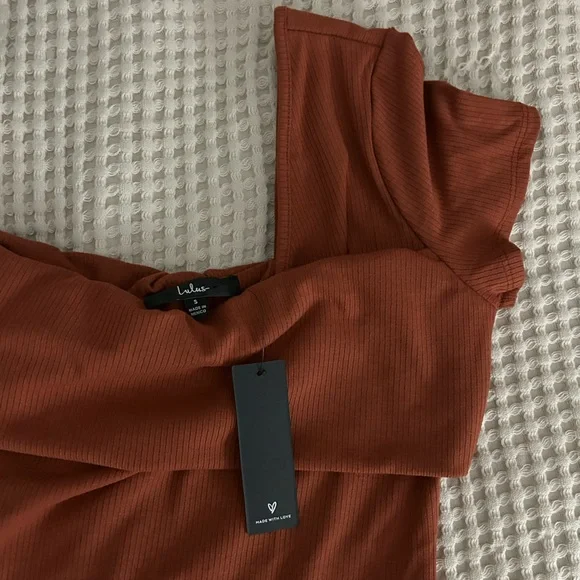 Lulu’s New Orange Rust Ribbed One Shoulder Bodysuit Top Sexy Cute Sold Out - Picture 4 of 5